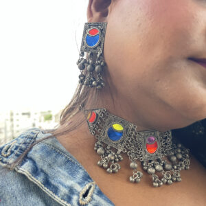 golden hour afghani choker set