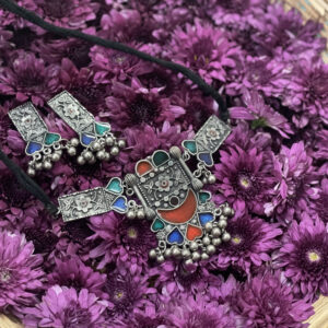 layered love afghani choker set