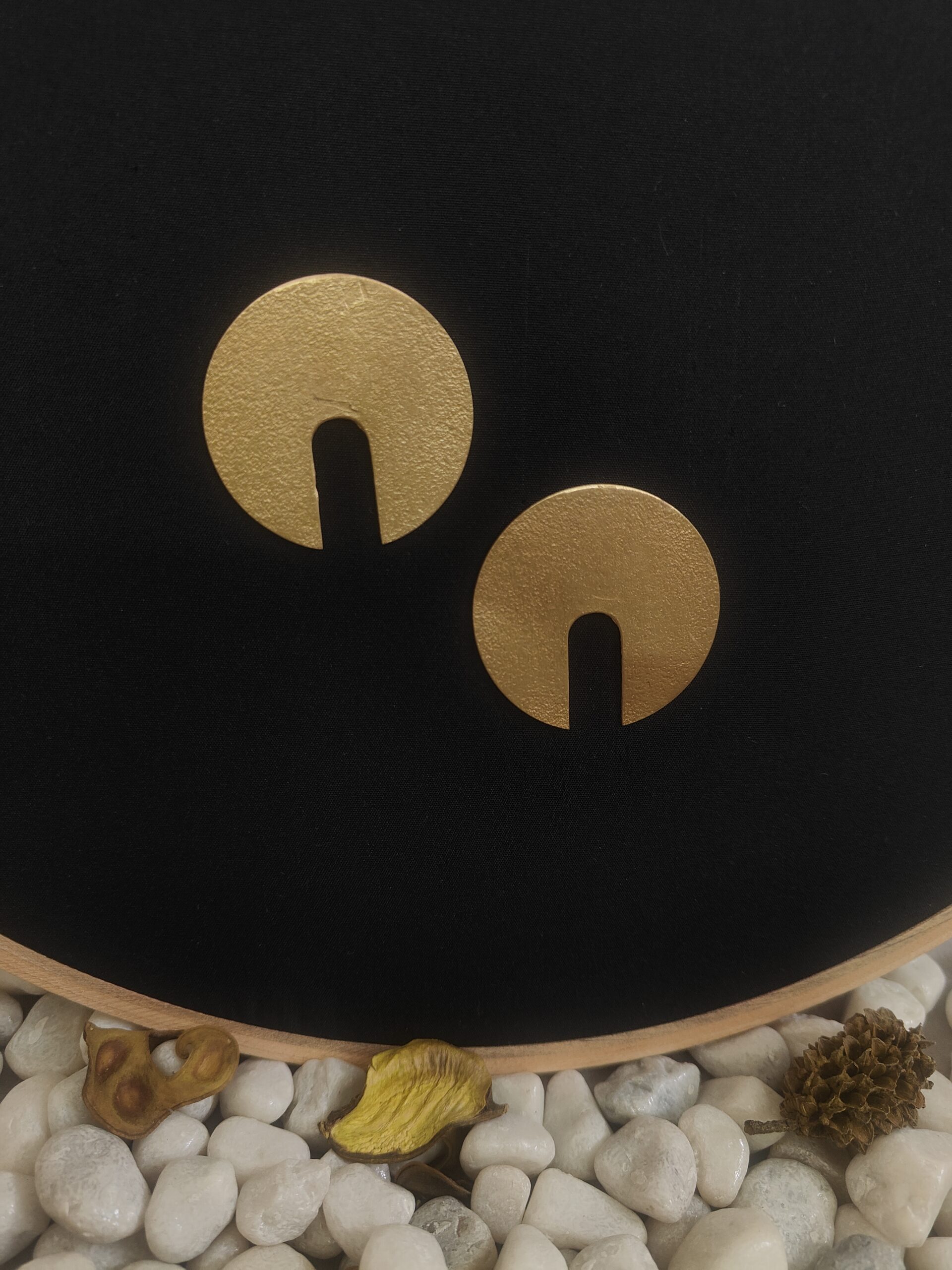 golu gufaa earrings golu gufaa earrings