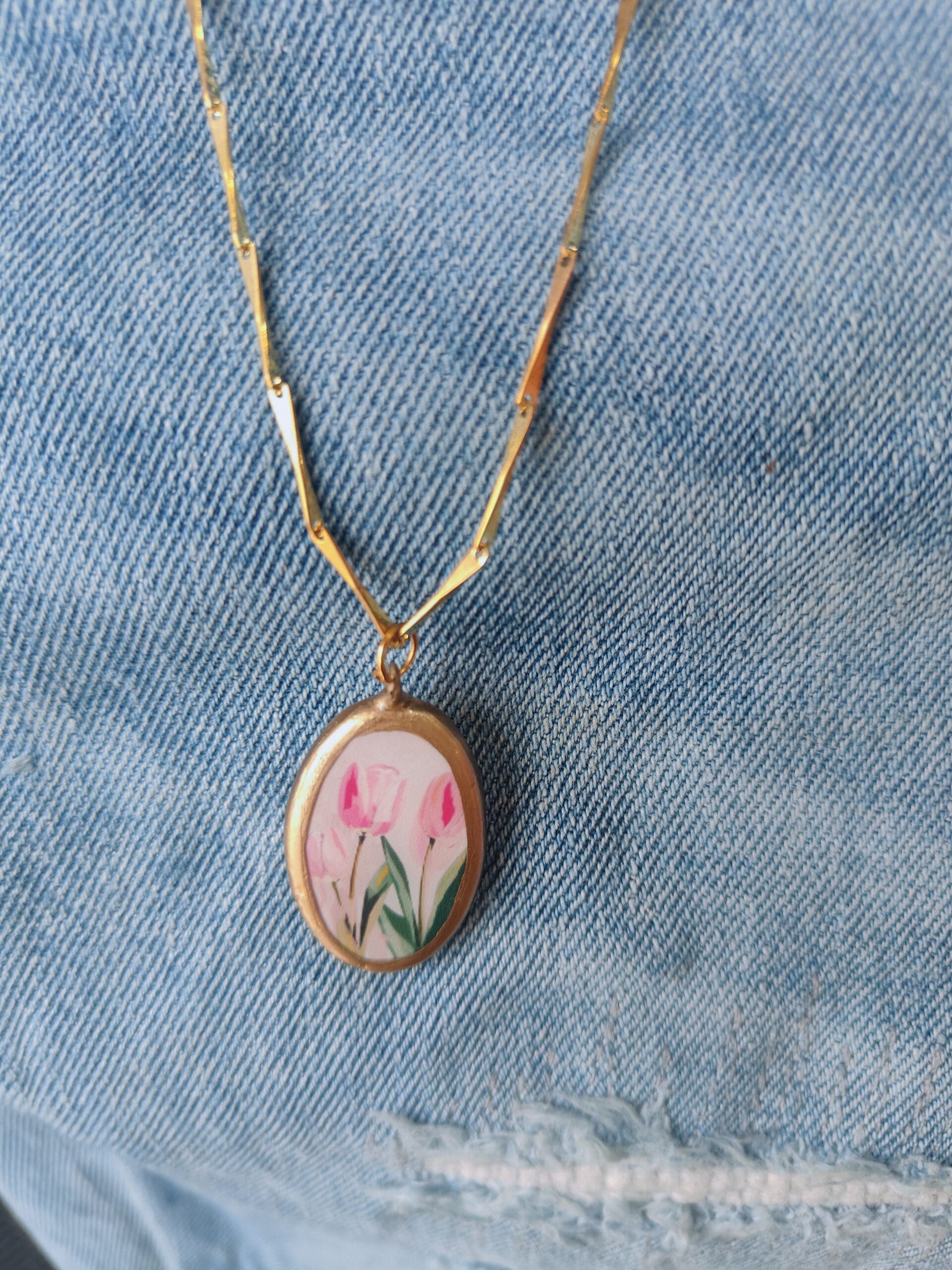 memory in bloom necklace