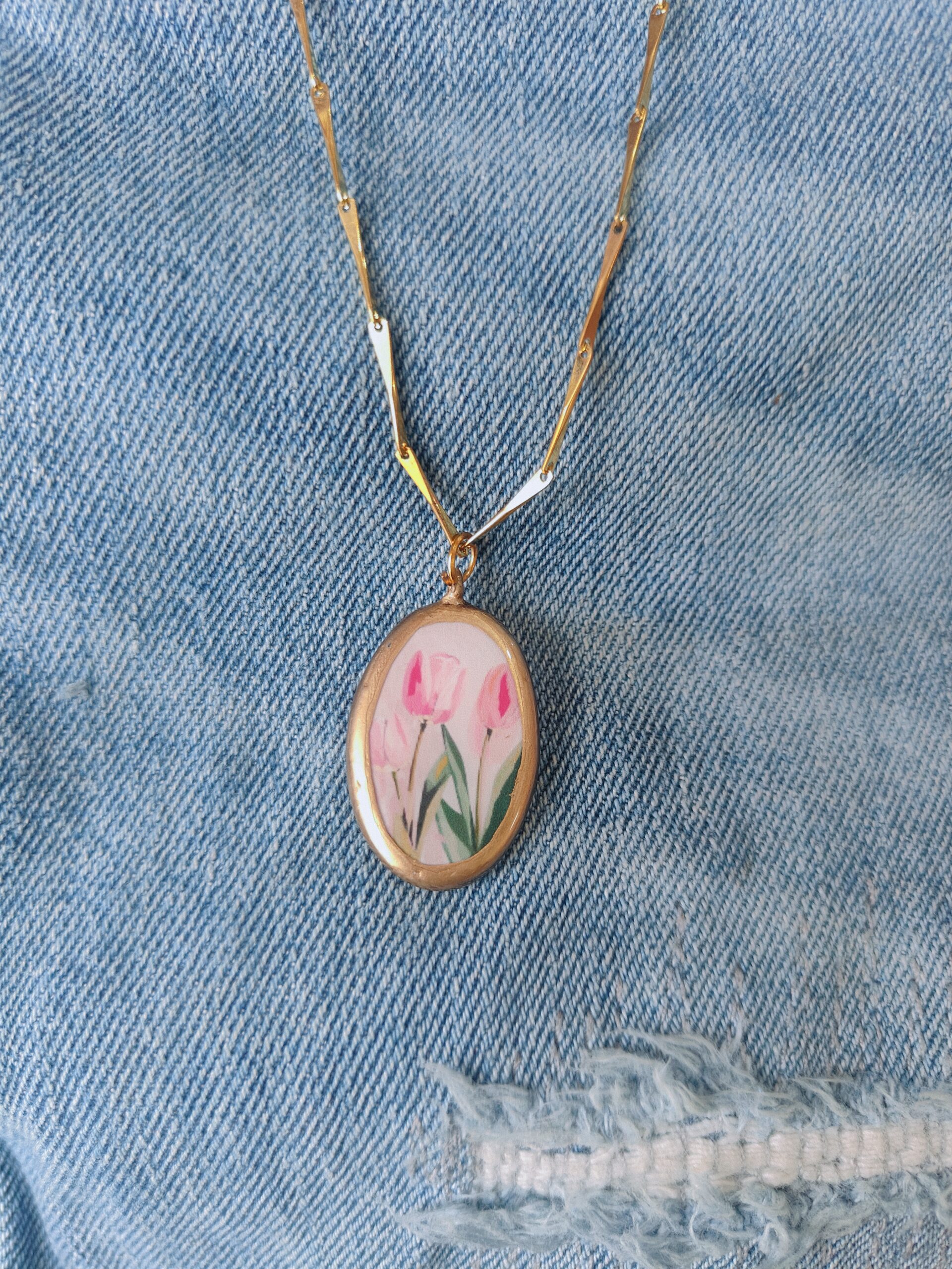 memory in bloom necklace