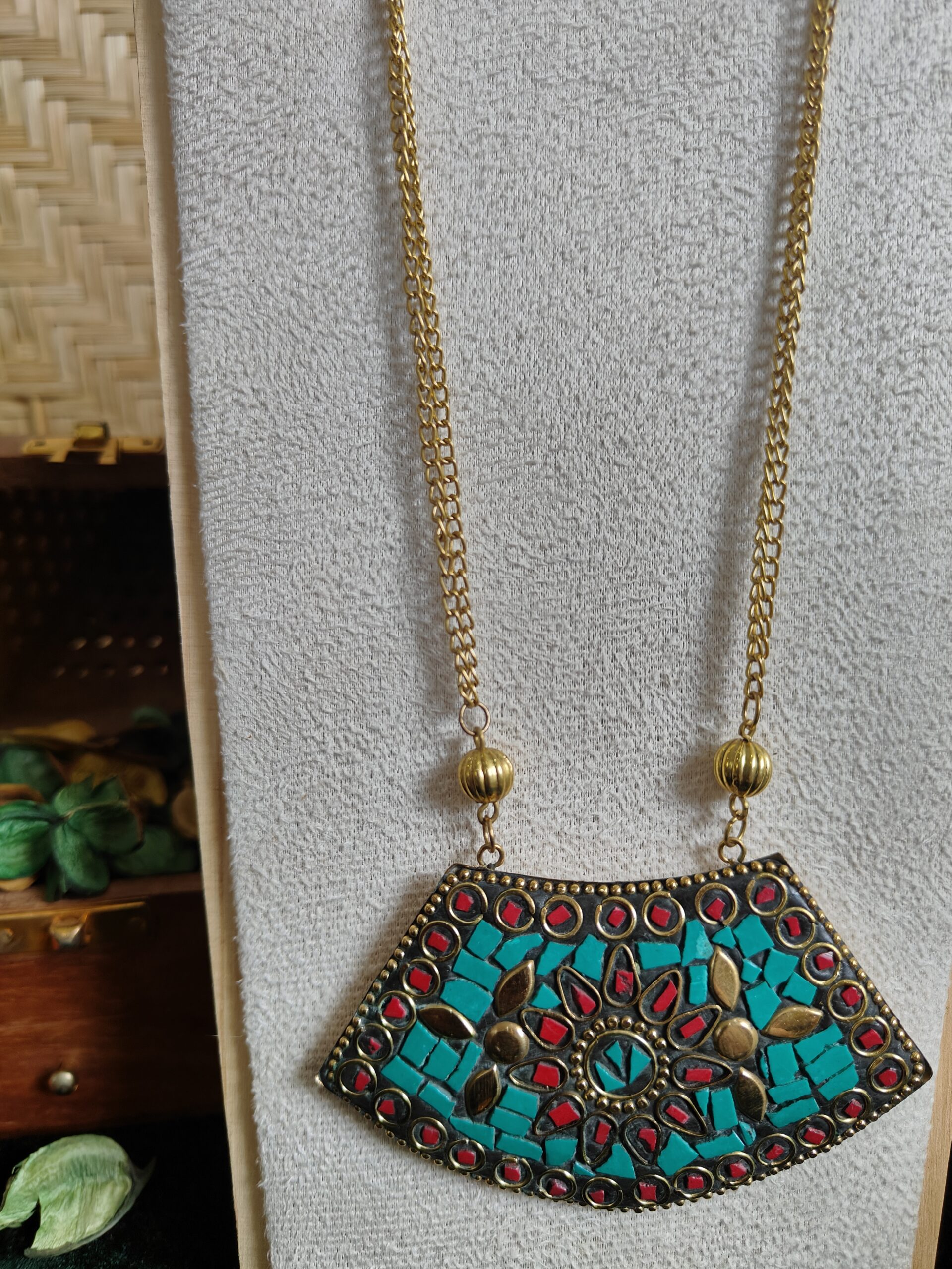 neel mehraab necklace