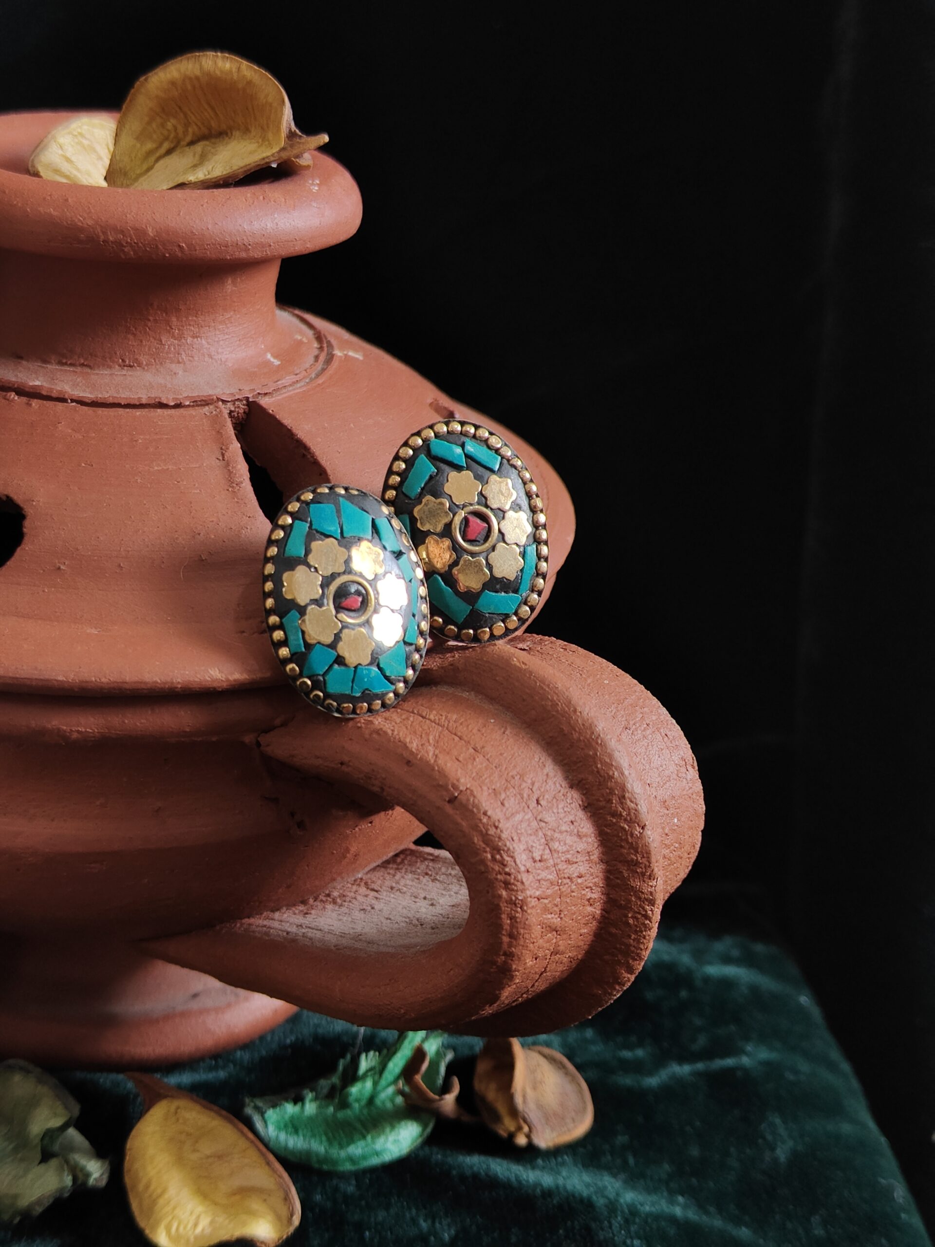 neerad mandal necklace