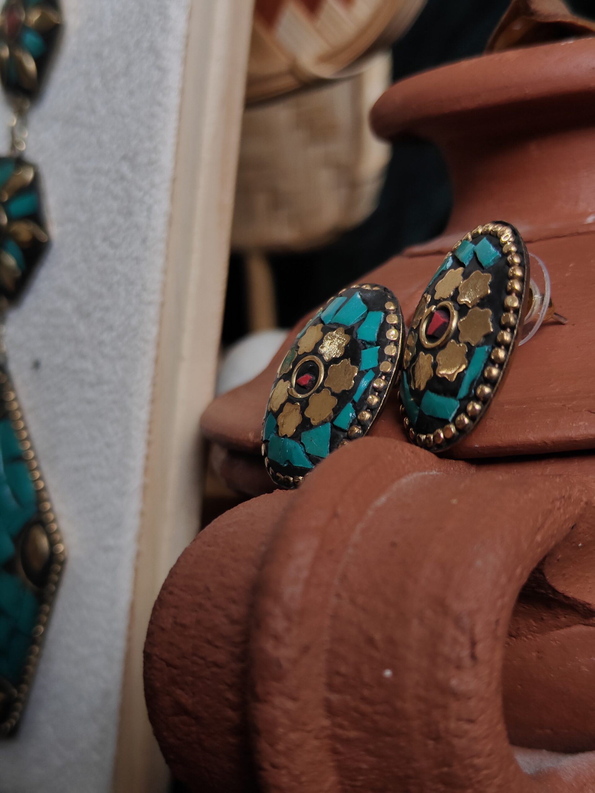 neerad mandal necklace
