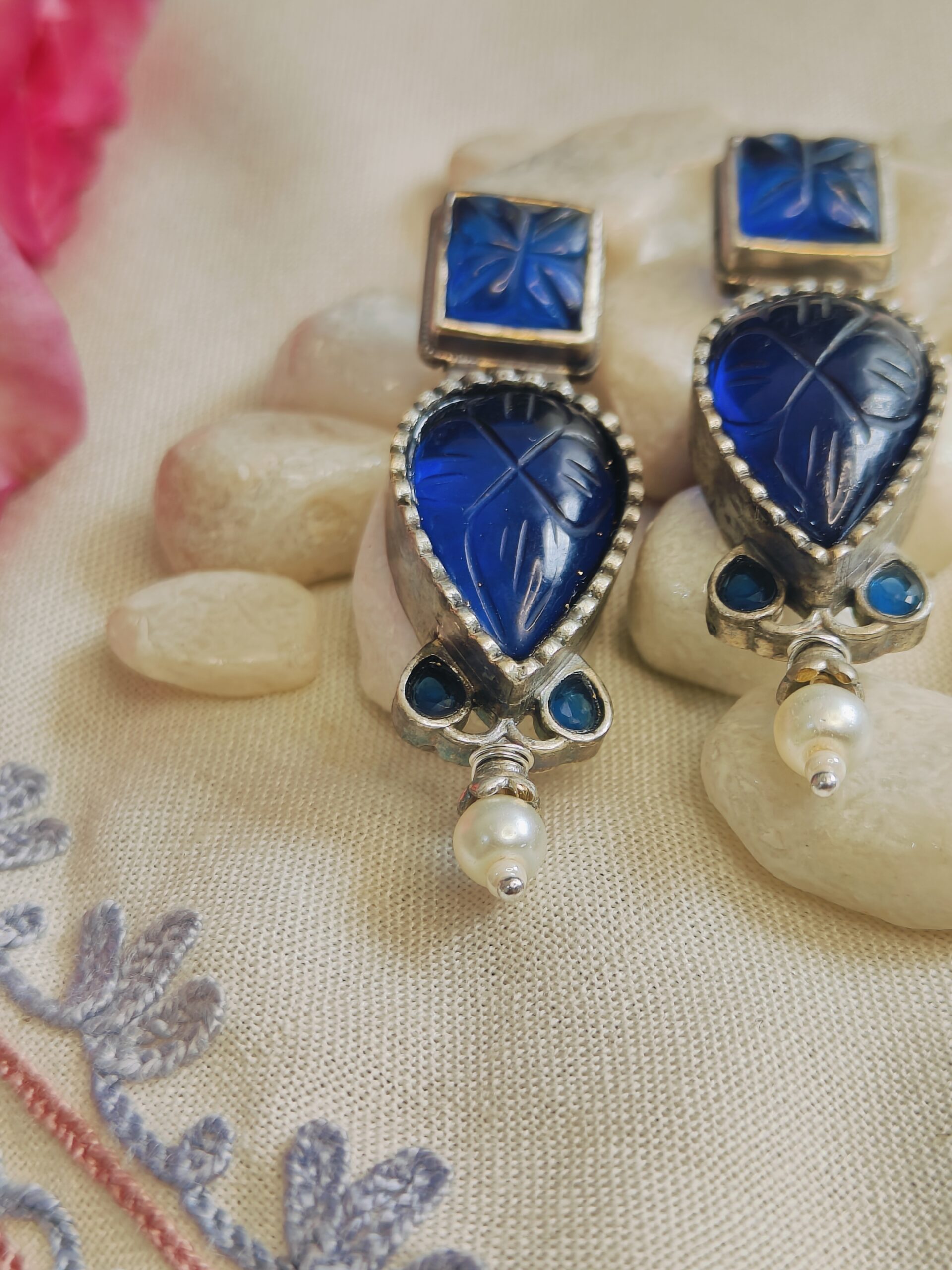 shikha dropdown studs