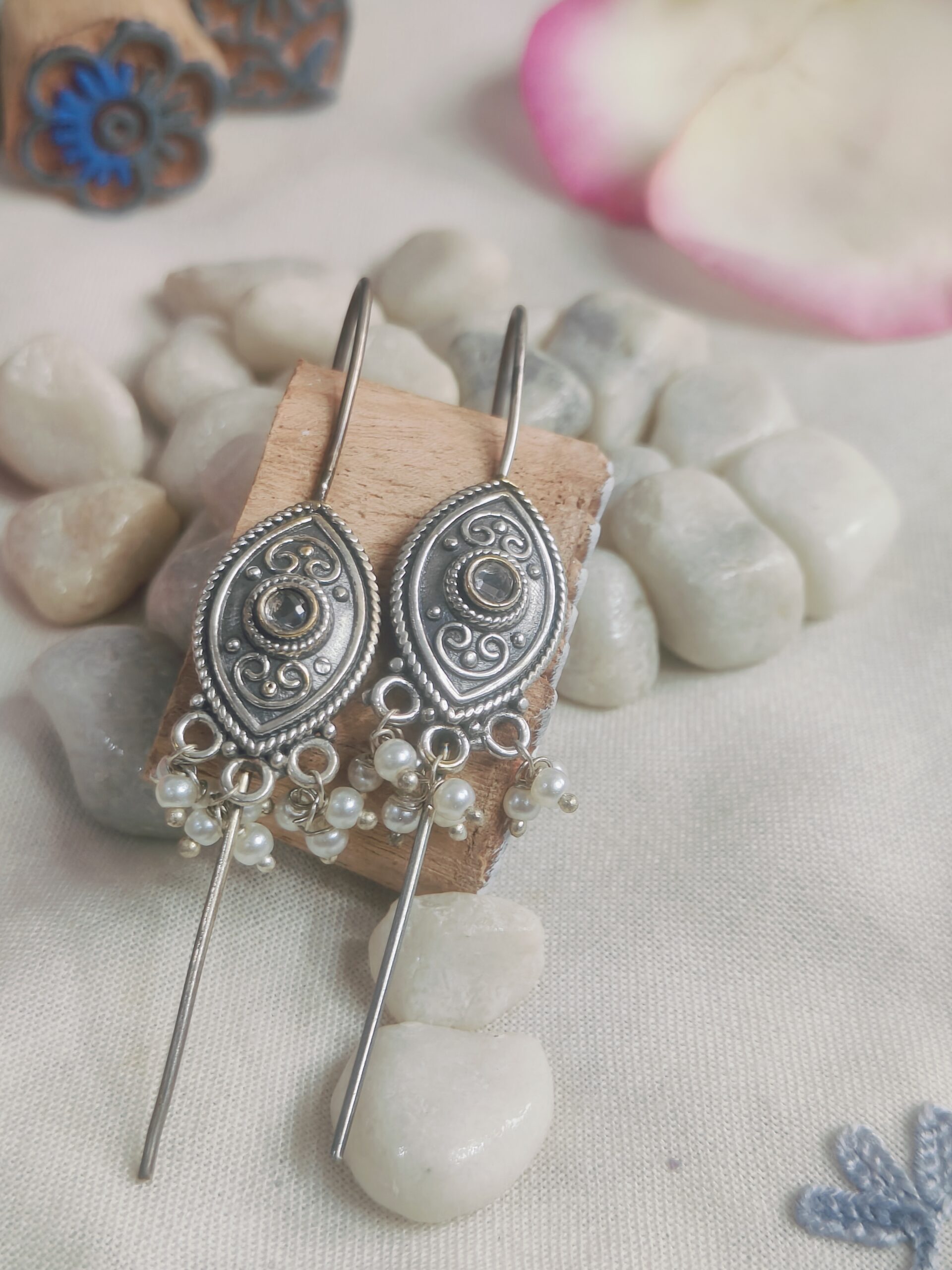 raazi ghungru earcuffs