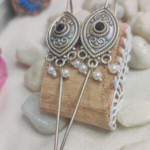 Raazi Ghungru Earcuffs - Black