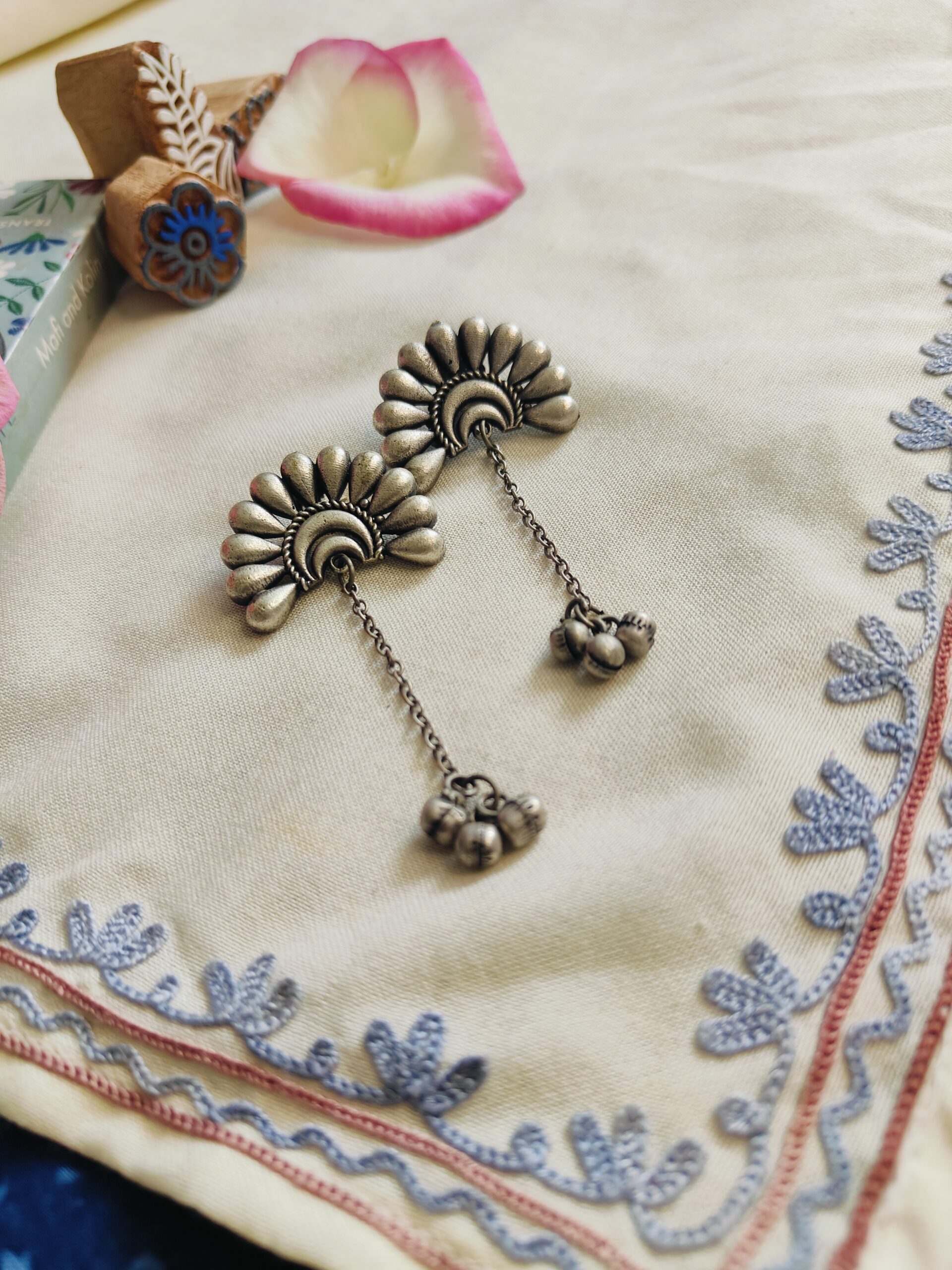 phoolmati small earring