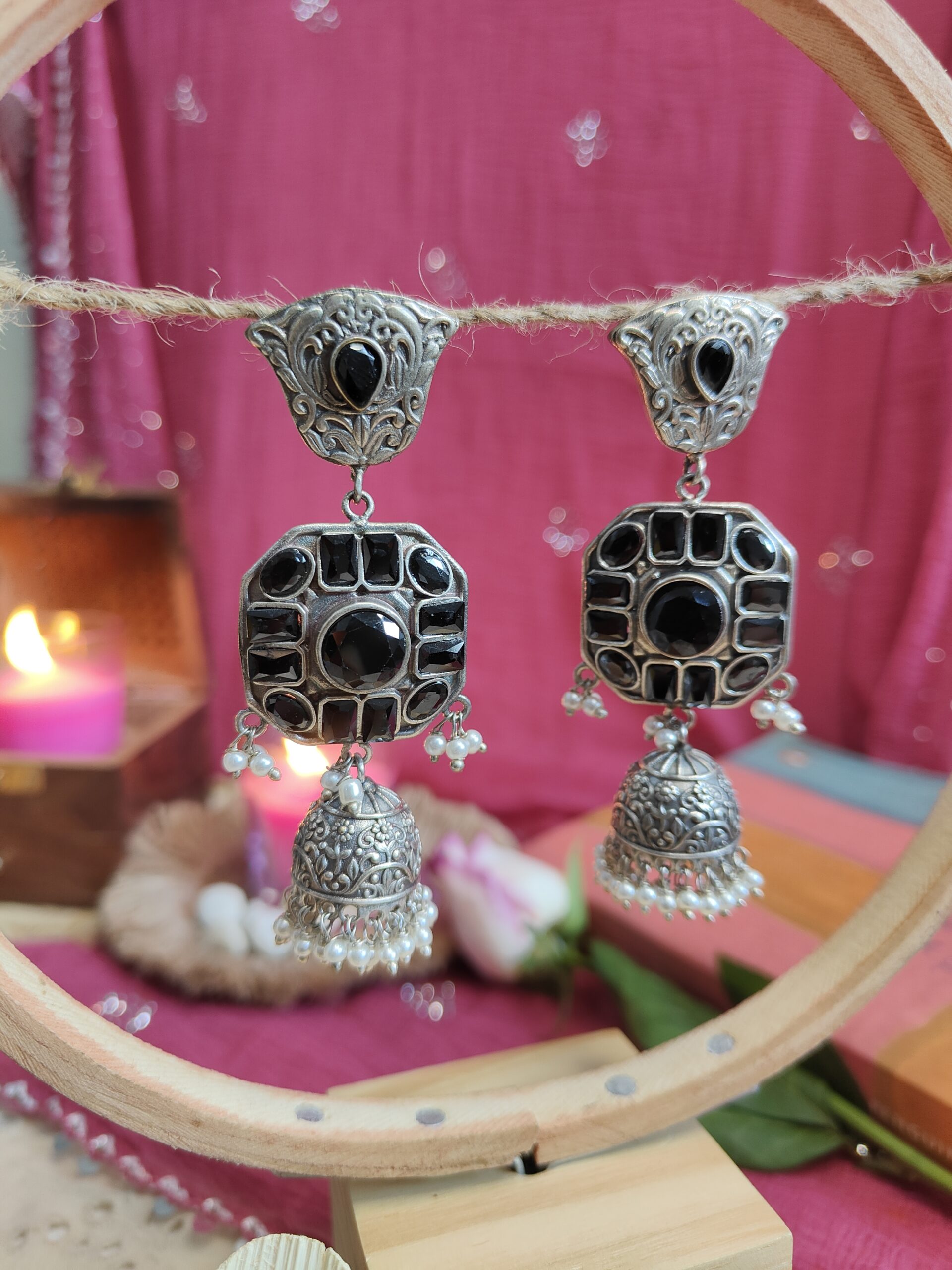 sameeksha jhumka